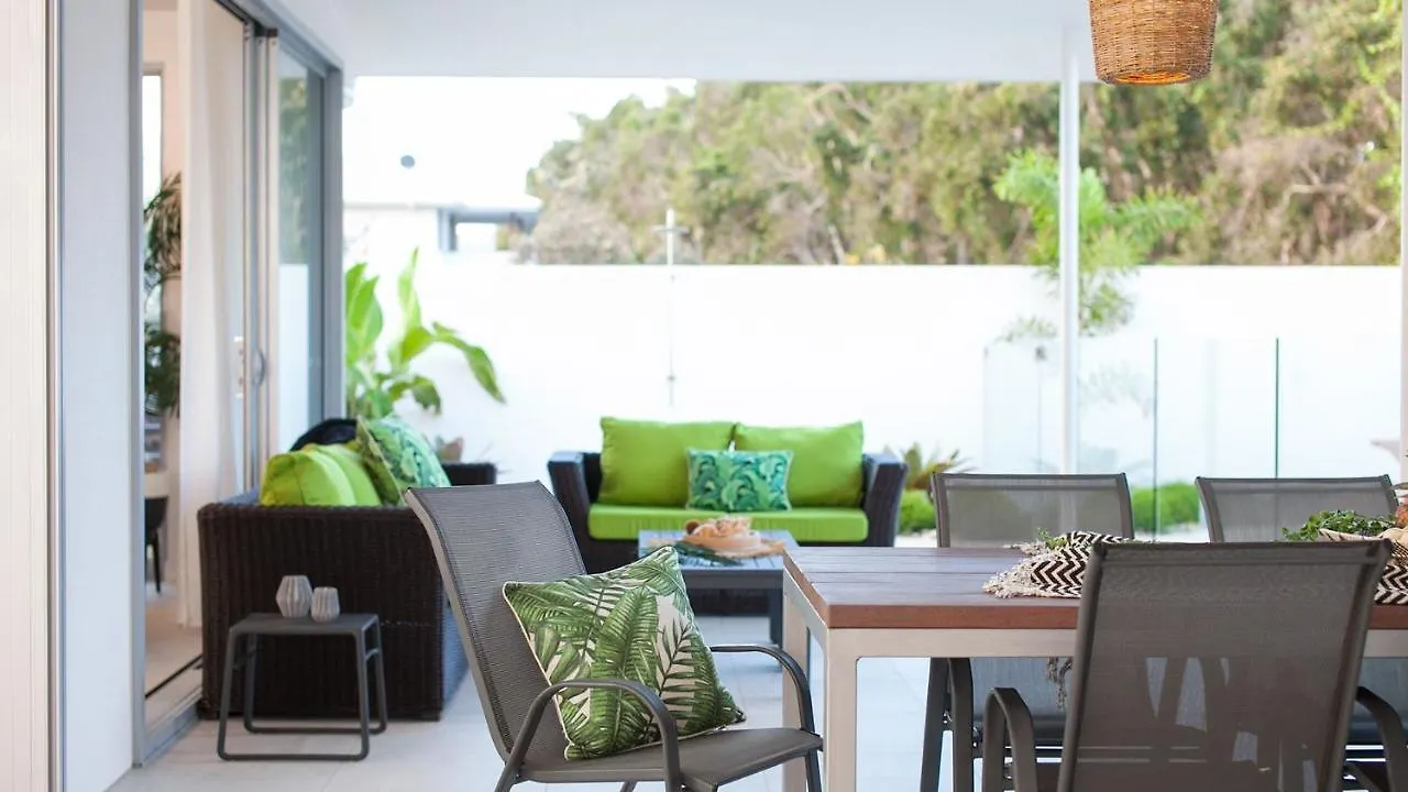 10 Belle Mare Avenue Villa Yaroomba 0*,  Australia